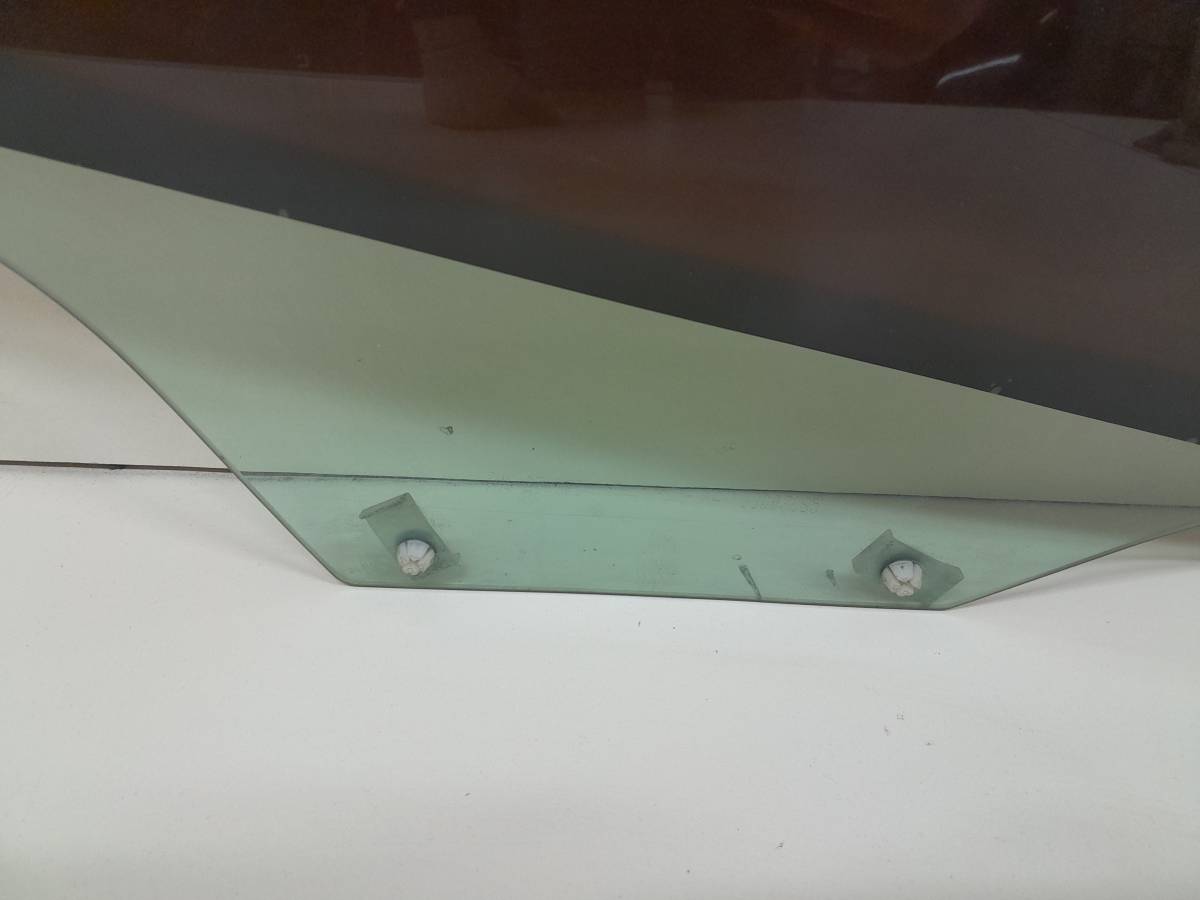 Стекло двери задней правой Peugeot 207 2006-2013