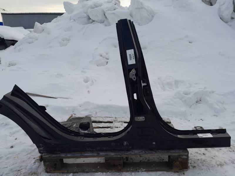 Порог со стойкой правый Toyota Camry (XV50) 2011-2017 Порог со стойкой правый Toyota Camry (XV50) 2011-2017