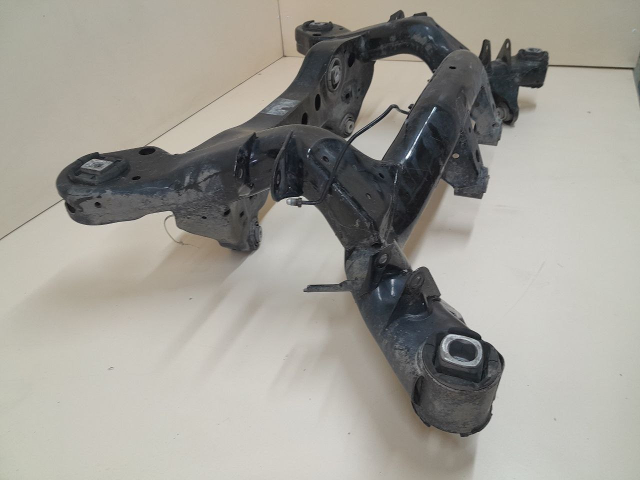 Балка задняя BMW 1-series E87/E81 2004-2011 Балка задняя BMW 1-series E87/E81 2004-2011