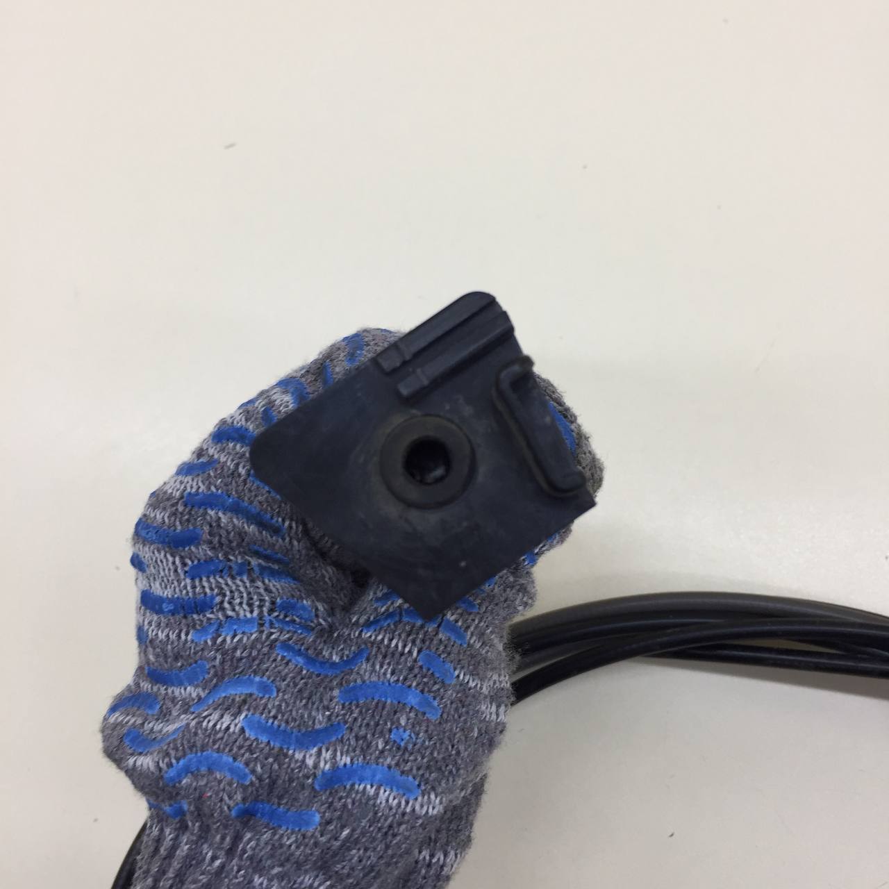 Ручка открывания багажника Hyundai Solaris (RB) 2010-2017