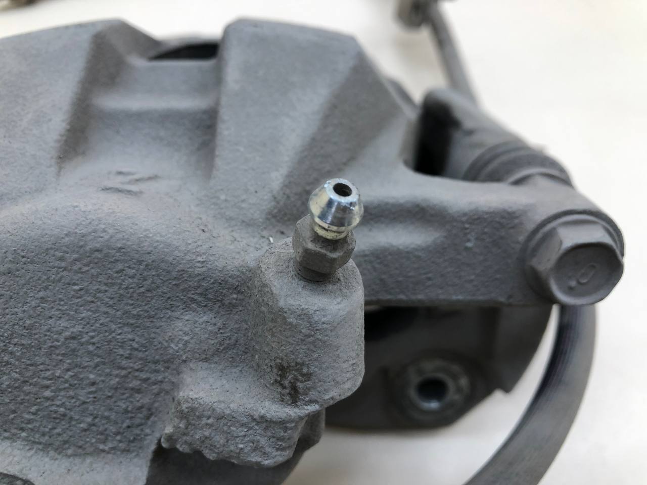 Суппорт передний правый Toyota Rav 4 (A30) 2006-2013
