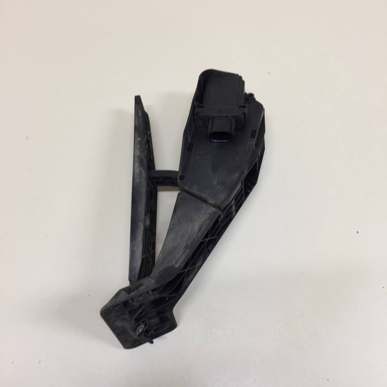 Педаль газа BMW 1-series E87/E81 2004-2011 Педаль газа BMW 1-series E87/E81 2004-2011