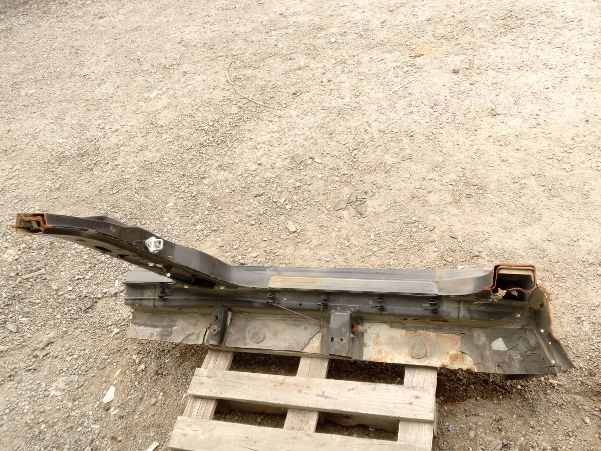 Порог со стойкой левый Lifan X60 2012>