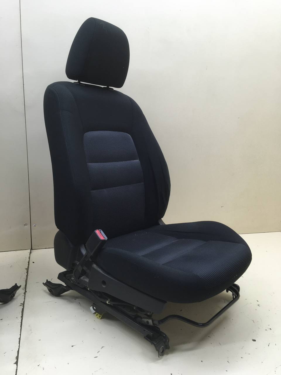 Сиденье (комплект) Mazda Mazda 6 (GG) 2002-2007 Сиденье (комплект) Mazda Mazda 6 (GG) 2002-2007