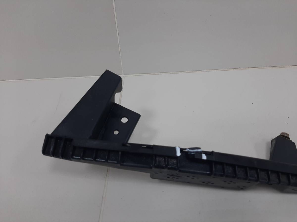 Кронштейн фар левый Subaru Impreza (G12) 2007-2012 Кронштейн фар левый Subaru Impreza (G12) 2007-2012