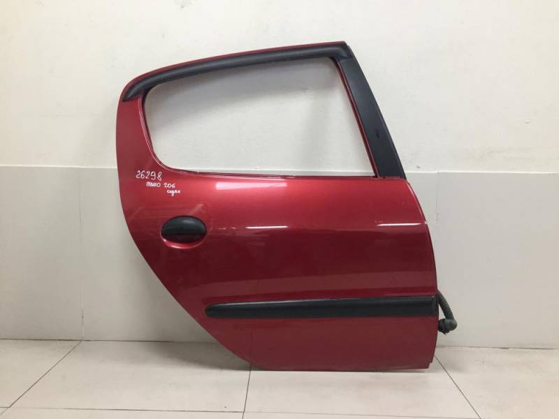 Дверь задняя правая для Peugeot 200- 206 1998-2012