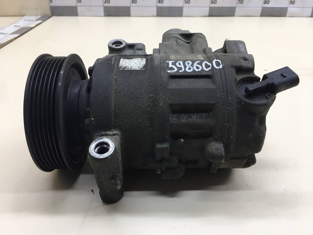 Компрессор системы кондиционирования Volkswagen Passat B7 2011-2015