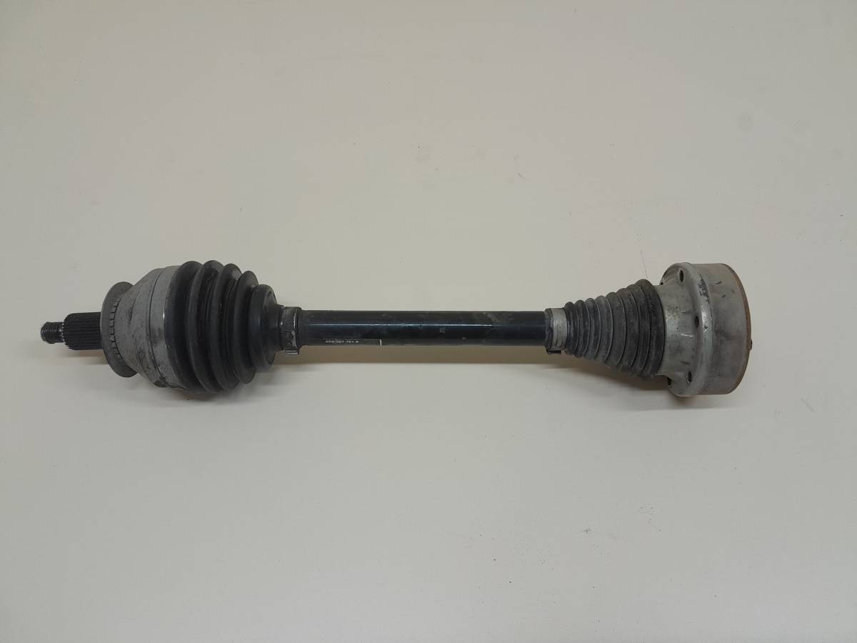 Полуось передняя левая Volkswagen Polo (MK5) 2011-2020 Полуось передняя левая Volkswagen Polo (MK5) 2011-2020