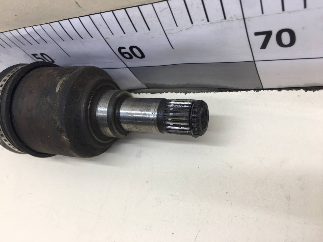 Полуось передняя левая Fiat Albea 2002-2012