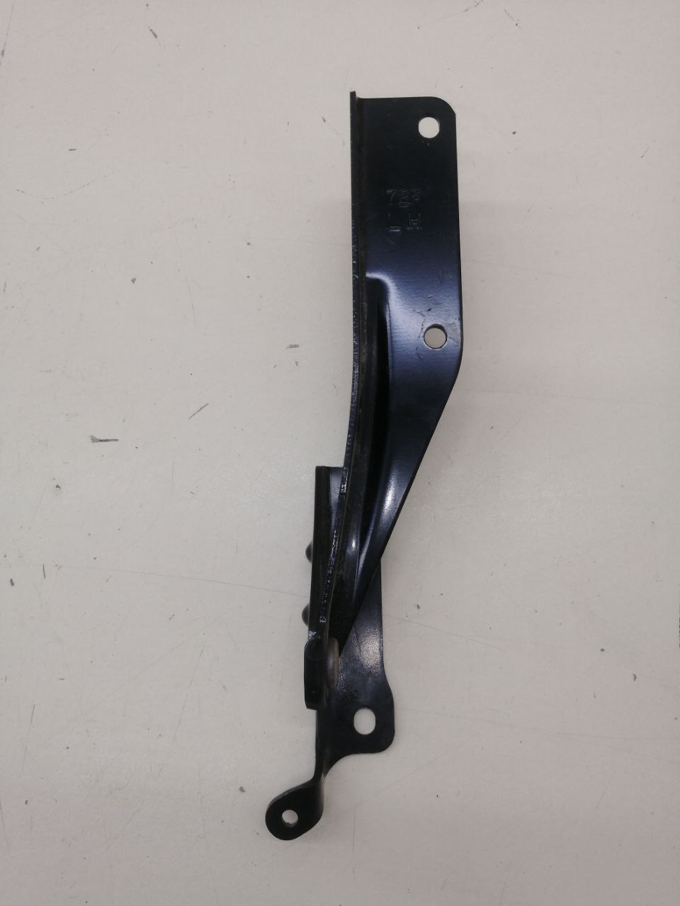 Петля капота левая Subaru Forester (SG/S11) 2002-2008