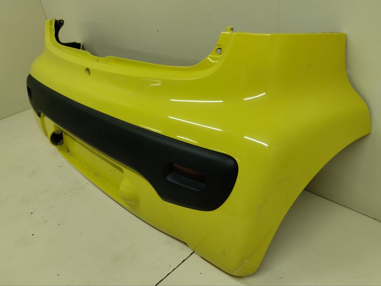 Бампер задний Peugeot 107 2006-2014 Бампер задний Peugeot 107 2006-2014
