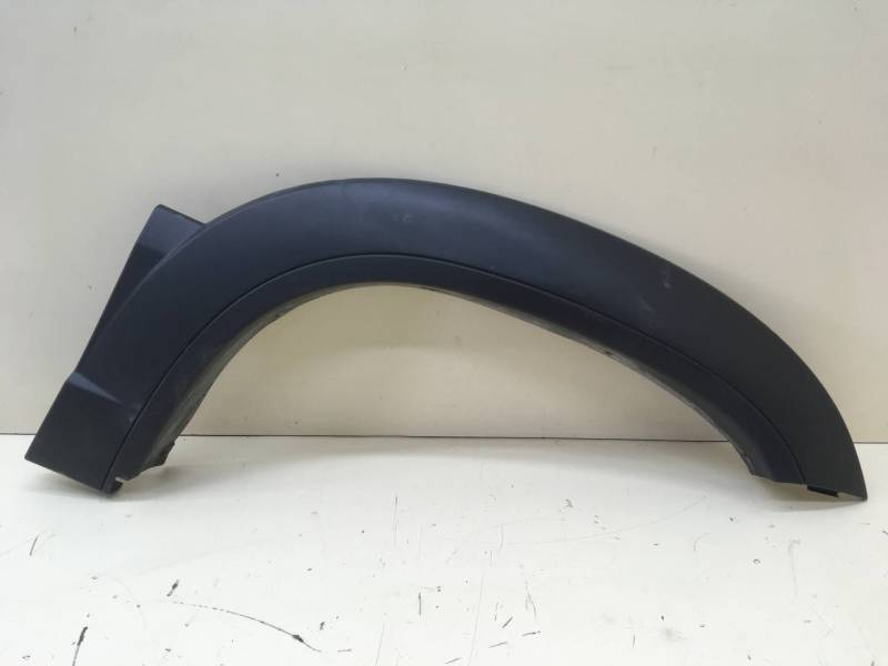 Накладка переднего крыла правого Chevrolet Niva 2009-2020