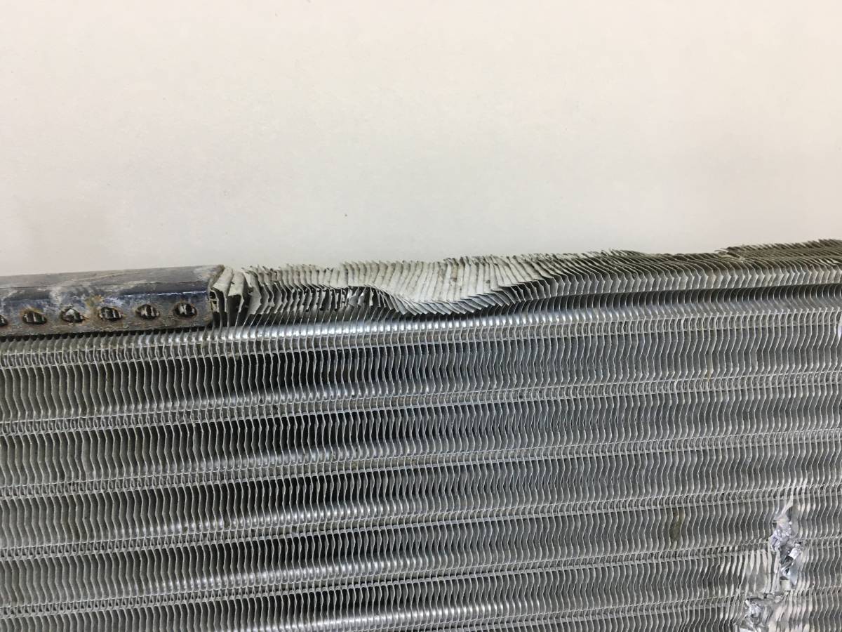 Радиатор охлаждения двигателя Chevrolet Aveo T250 2005-2011