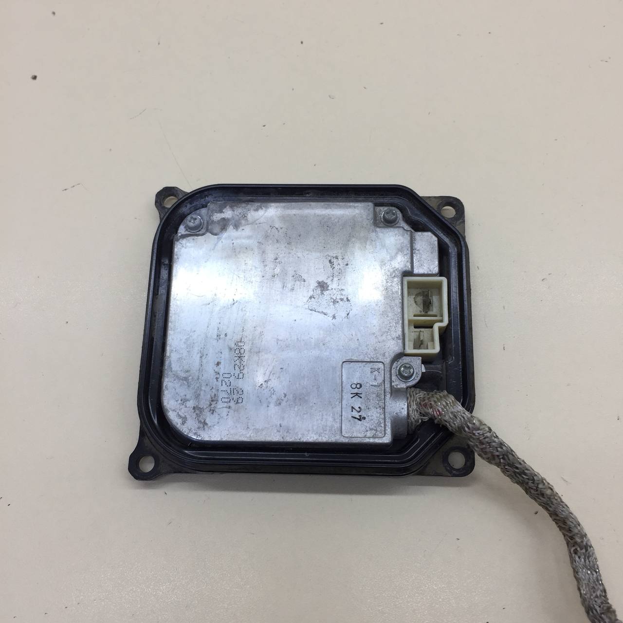 Блок ксеноновой лампы Toyota Camry (V40) 2006-2011 Блок ксеноновой лампы Toyota Camry (V40) 2006-2011