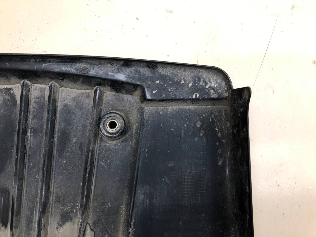 Крышка двигателя декоративная Opel Astra G 1998-2005 Крышка двигателя декоративная Opel Astra G 1998-2005