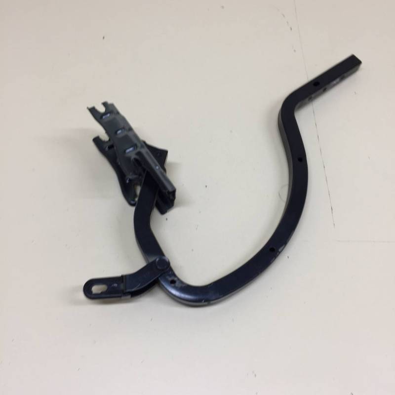 Петля крышки багажника Toyota Camry (XV50) 2011-2017 Петля крышки багажника Toyota Camry (XV50) 2011-2017