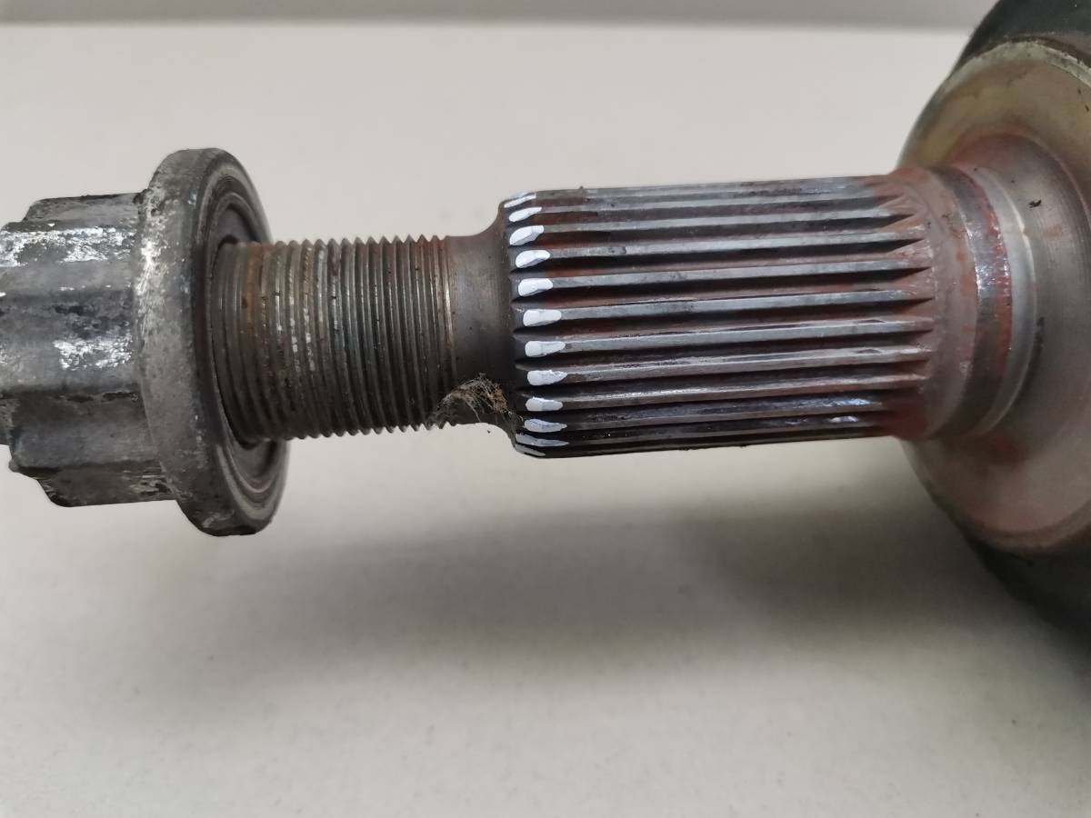 Полуось задняя правая Volkswagen Touareg (7L) 2002-2010