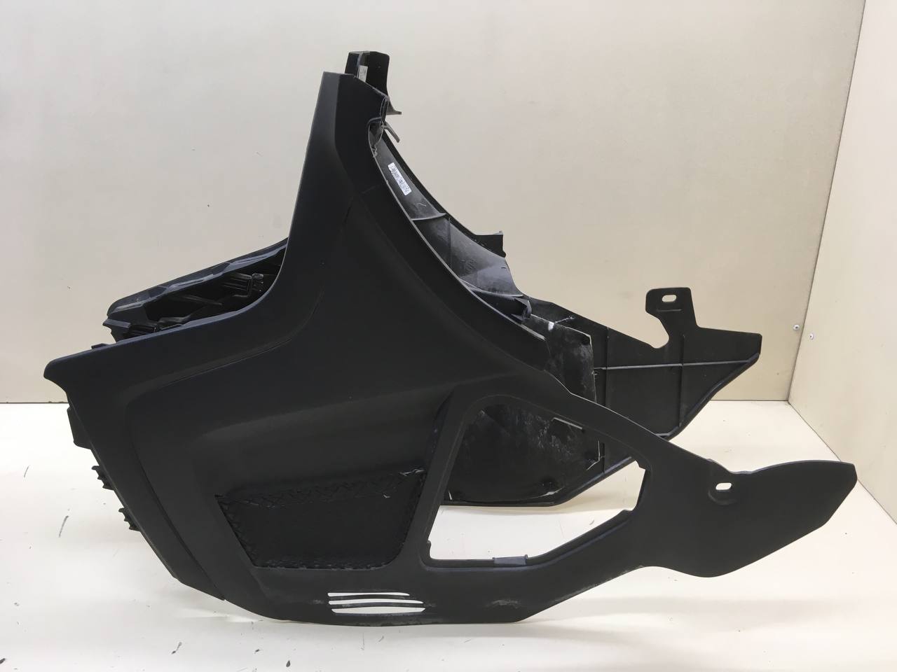 Консоль центральная Chevrolet Captiva (C140) 2011-2016 Консоль центральная Chevrolet Captiva (C140) 2011-2016