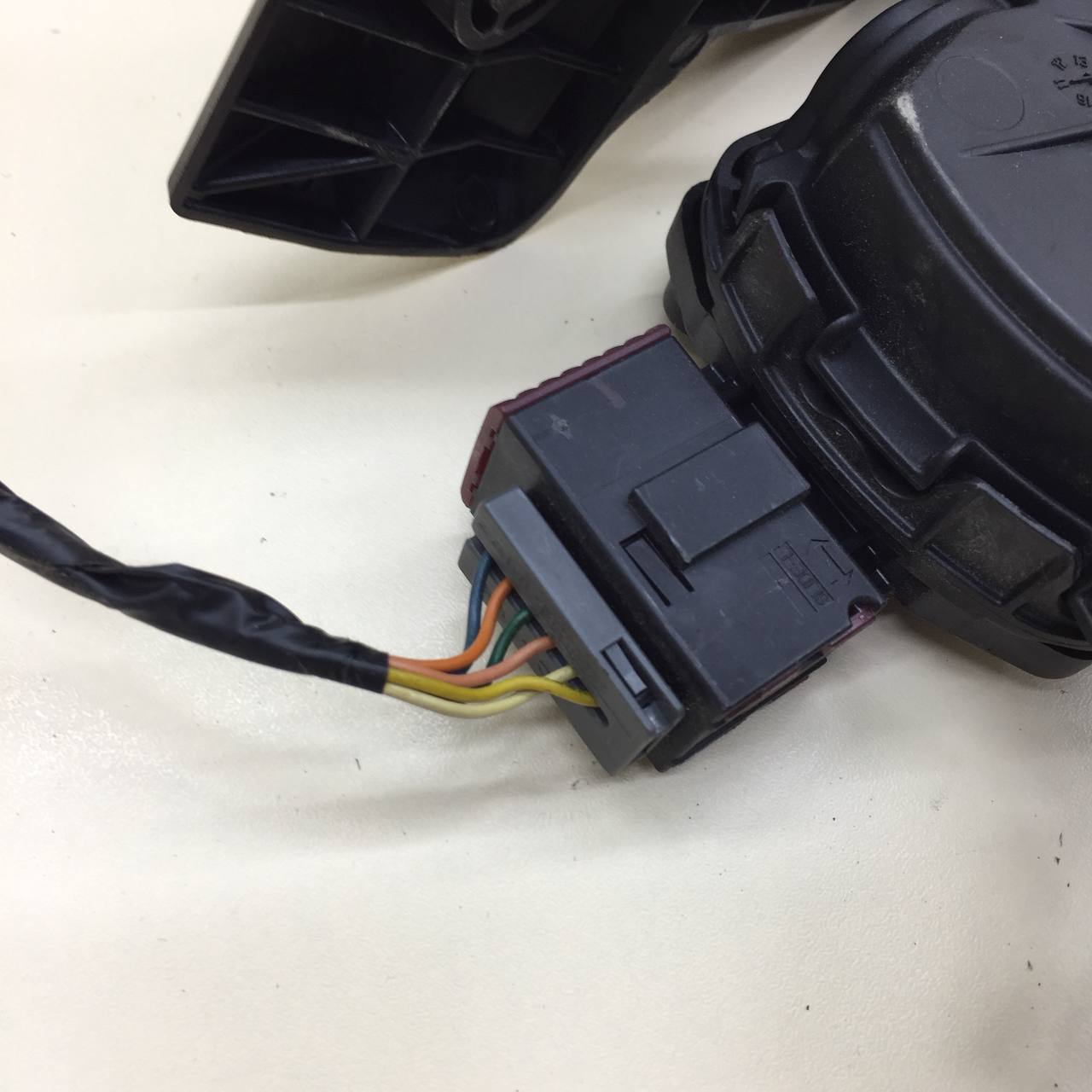 Педаль газа Hyundai Elantra (MD) 2011-2016