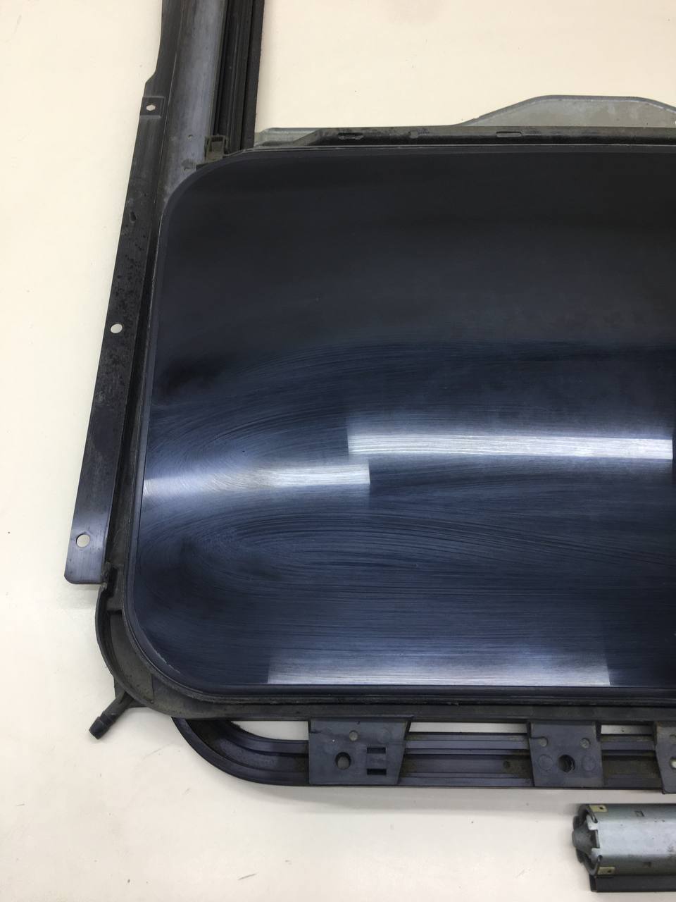 Люк в сборе электрический Nissan Primera (P12) 2002-2007