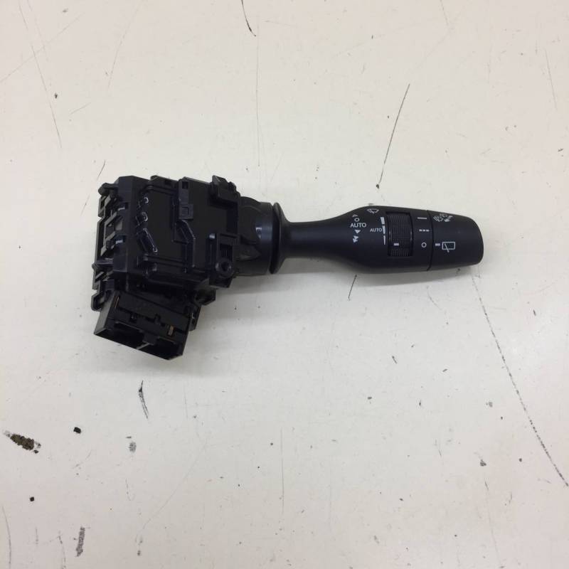 Переключатель стеклоочистителей Lexus NX 200 (Z10) 2014-2021