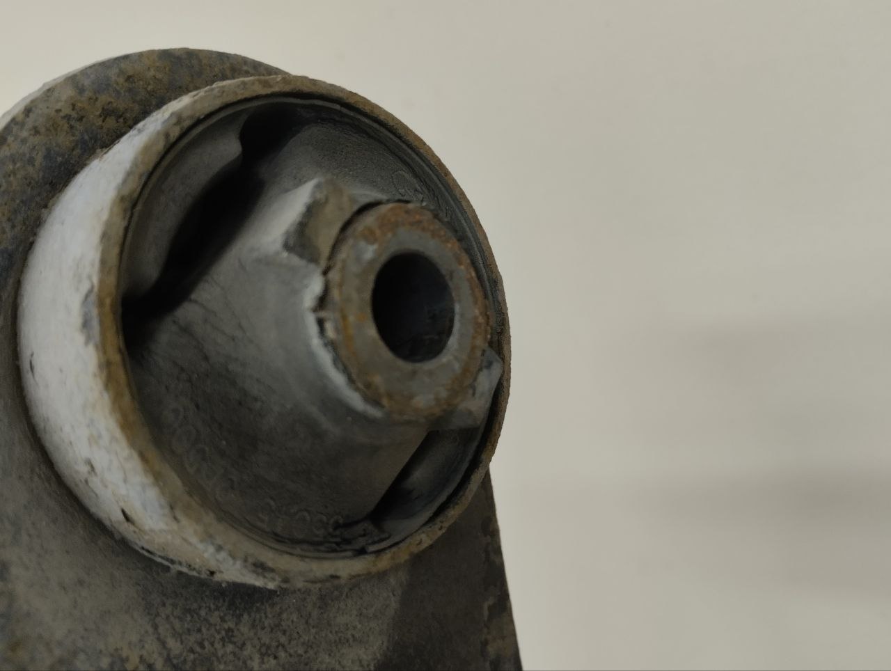 Балка задняя Nissan Almera (N16) 2000-2006 Балка задняя Nissan Almera (N16) 2000-2006