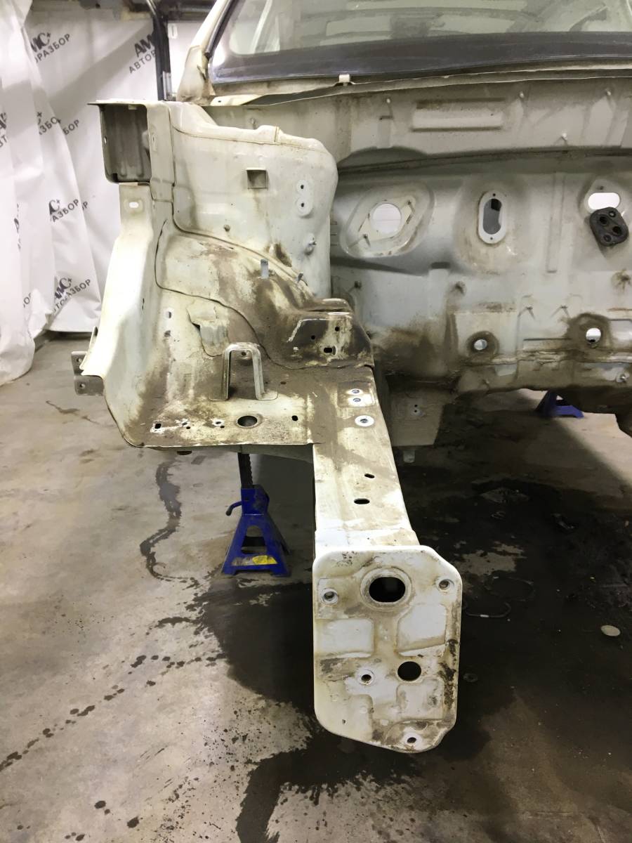 Четверть передняя правая Hyundai ix55 2007-2013