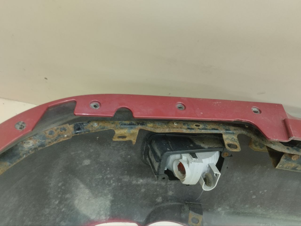 Бампер задний Mitsubishi Lancer 9  (CS/Classic) 2000-2011