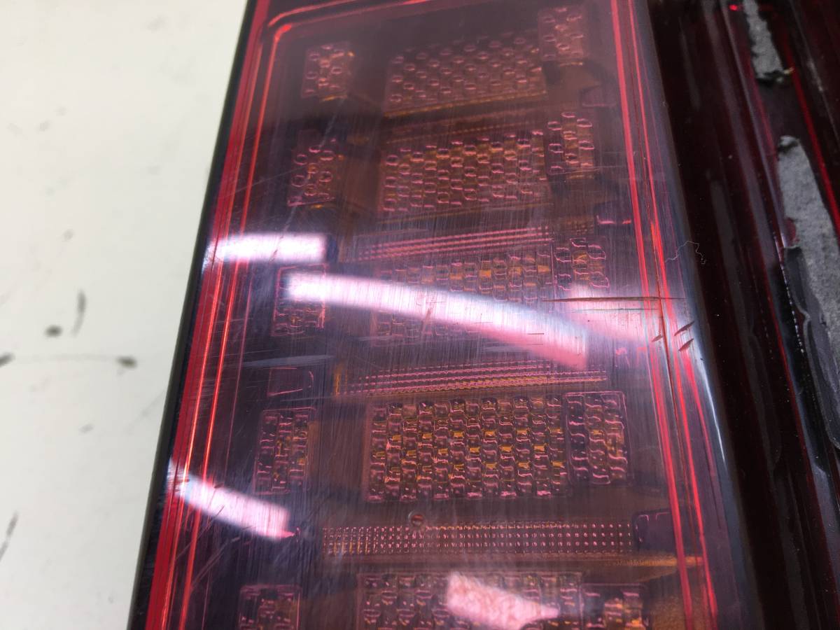 Фонарь задний правый Kia Sorento 2020>