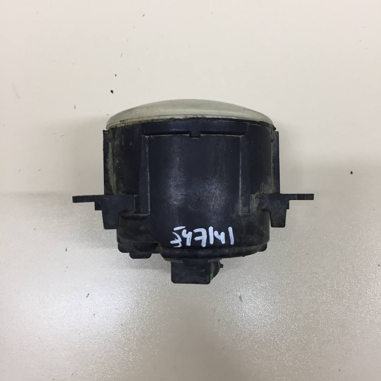 Фара противотуманная Renault Duster (HSA, HSM) 2012> Фара противотуманная Renault Duster (HSA, HSM) 2012>