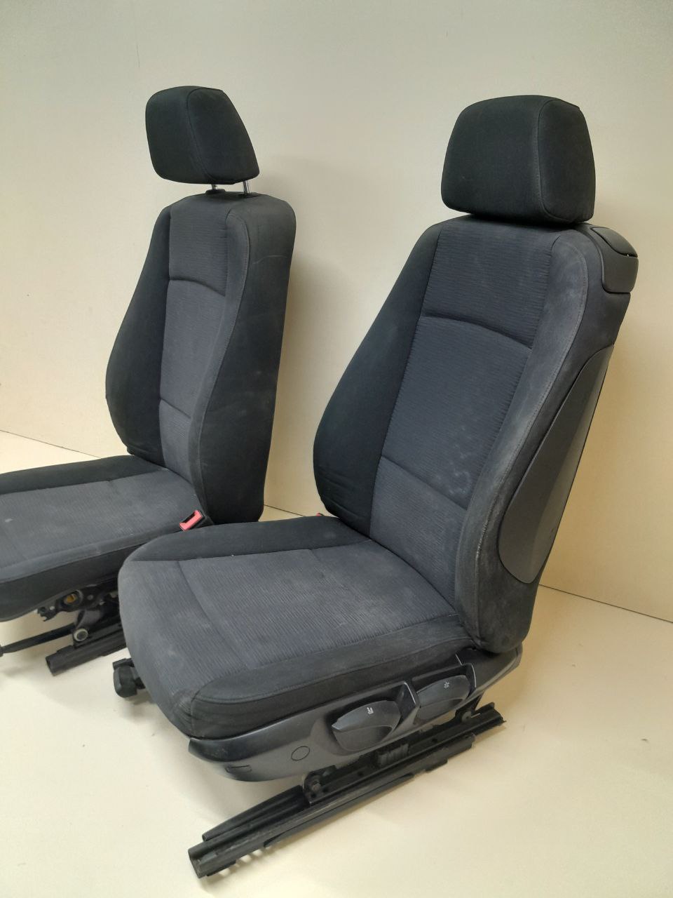 Сиденье (комплект) BMW 1-series E87/E81 2004-2011 Сиденье (комплект) BMW 1-series E87/E81 2004-2011