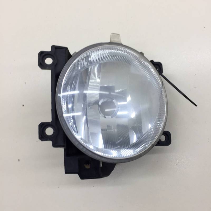 Фара противотуманная левая Toyota Land Cruiser (J200) 2007-2021