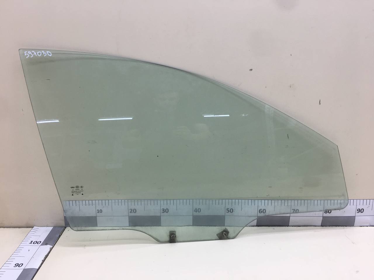Стекло двери передней правой Vortex Estina 2008-2012