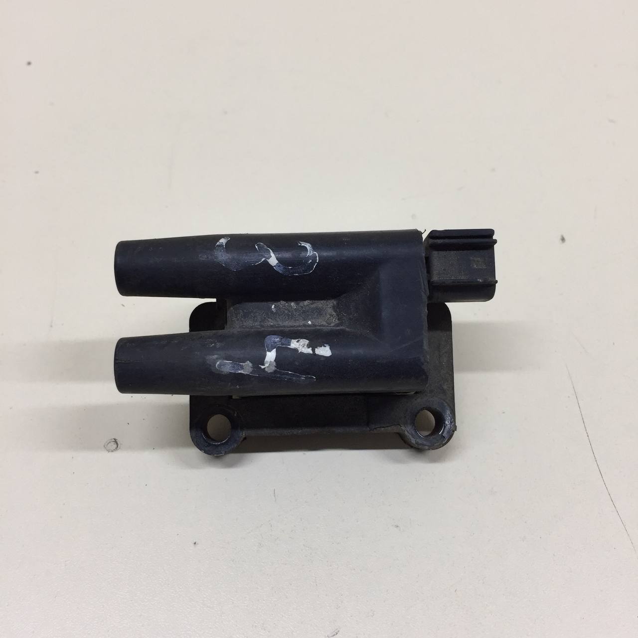 Катушка зажигания Mitsubishi Pajero/Montero Sport (K9) 1997-2008