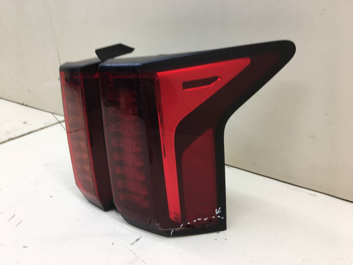 Фонарь задний правый Kia Sorento 2020>