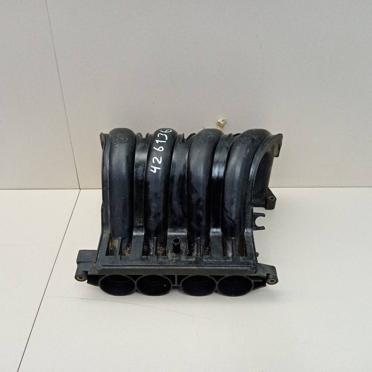 Коллектор впускной Nissan March (K12) 2002-2010