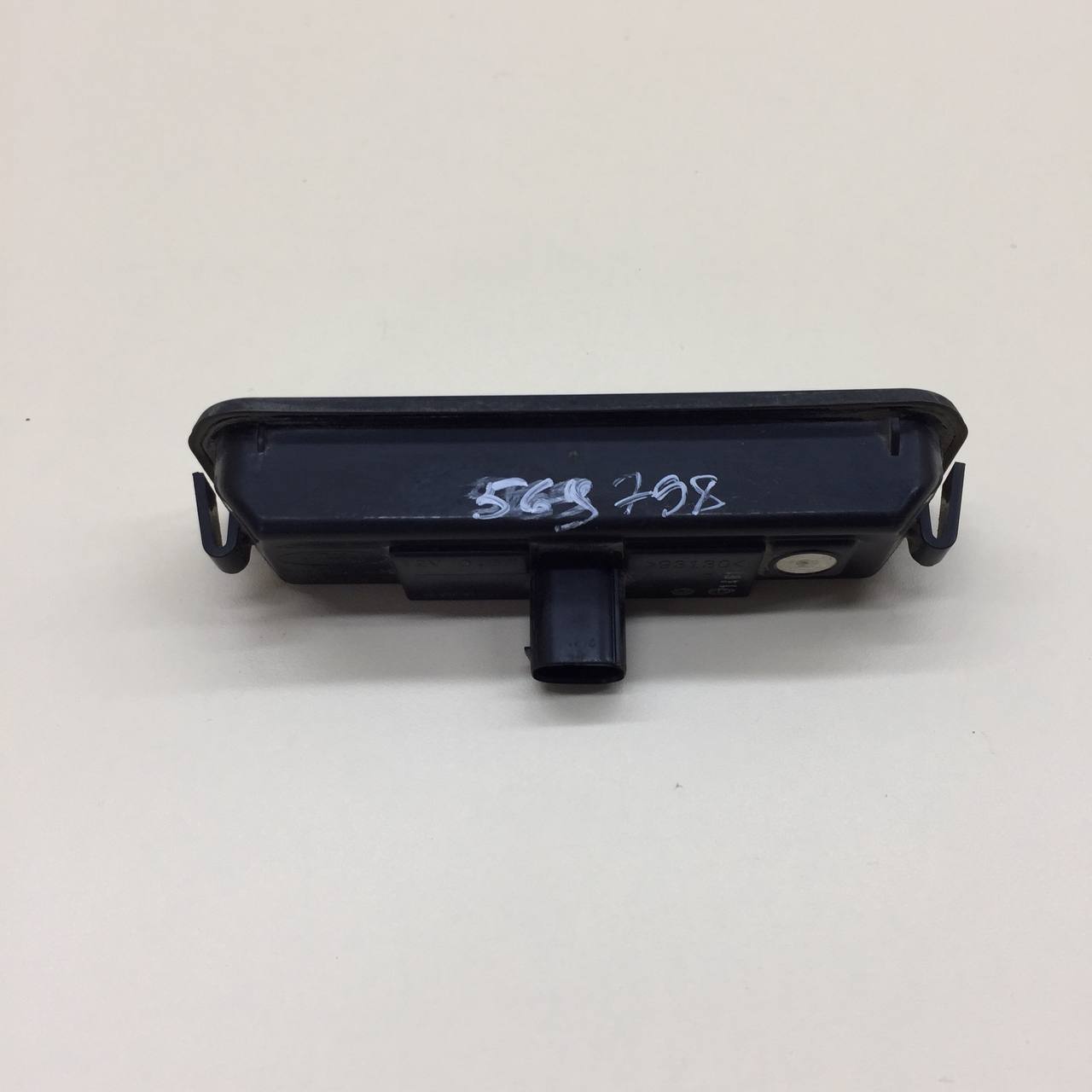 Кнопка открывания багажника Ford Focus 3 2011>