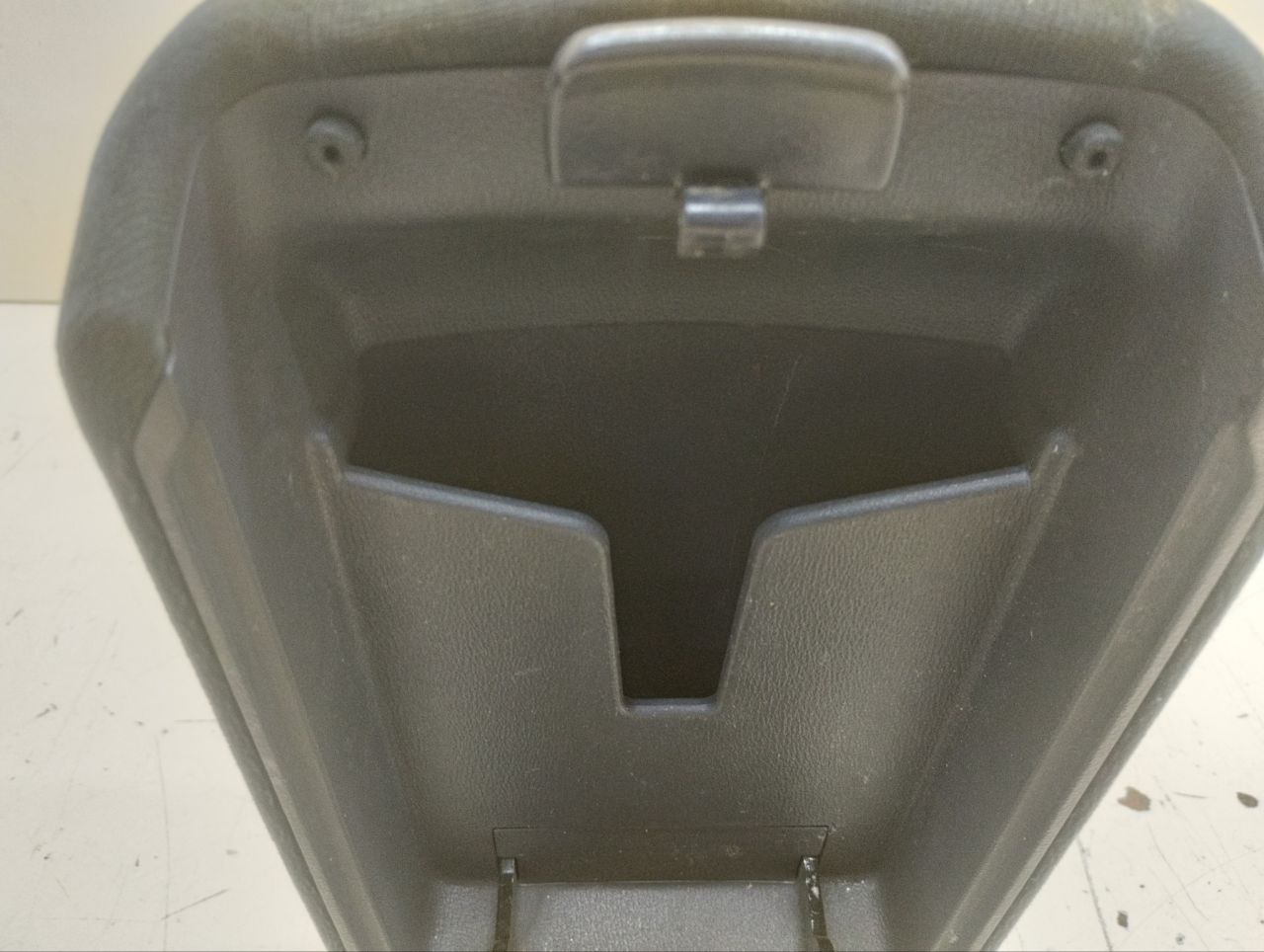 Подлокотник Hyundai Elantra (HD) 2006-2010 Подлокотник Hyundai Elantra (HD) 2006-2010