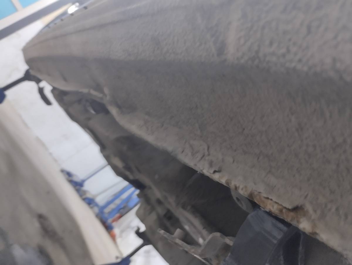 Порог со стойкой правый Audi Q7 (4L) 2005-2015