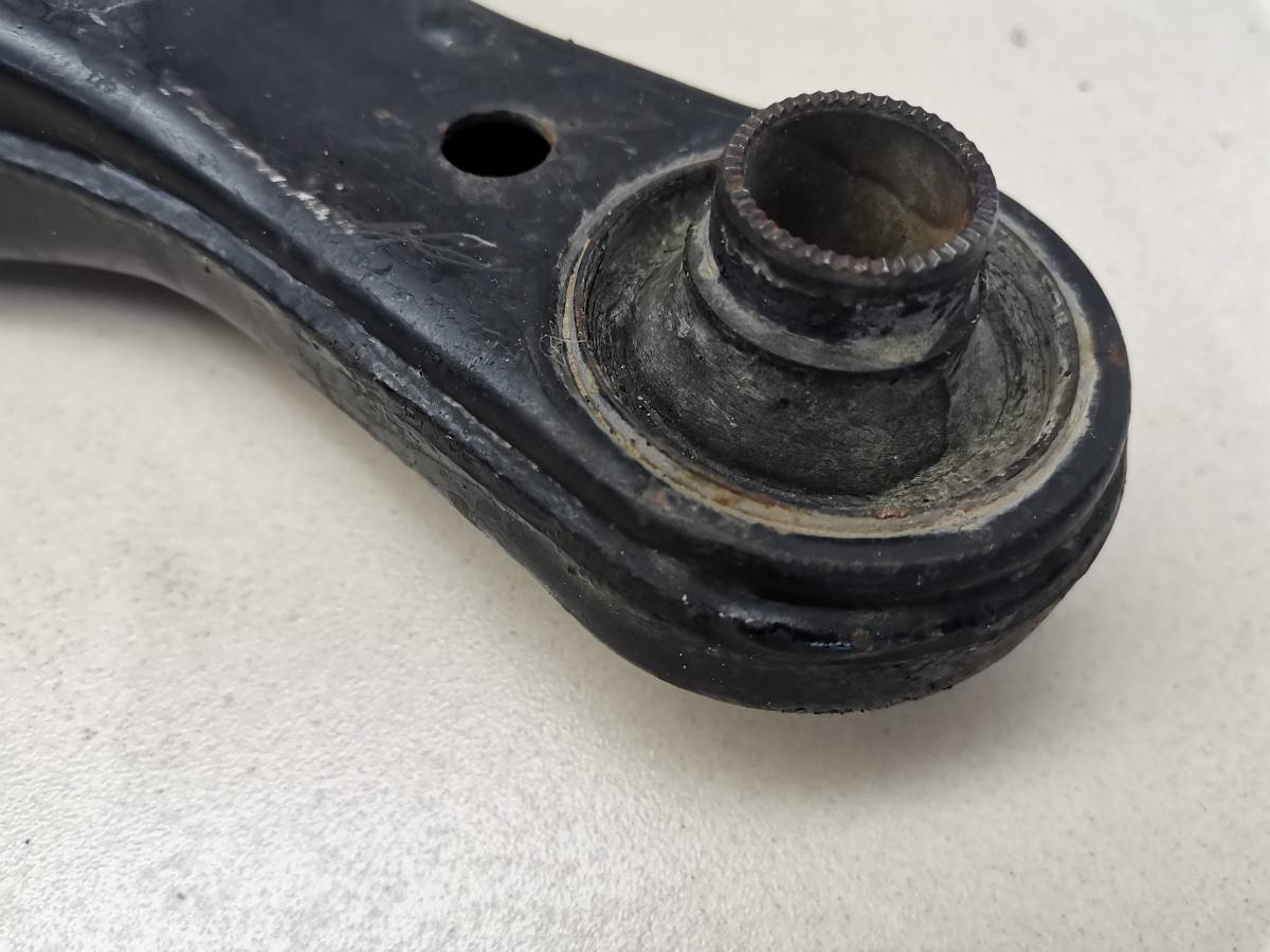 Рычаг передний правый Toyota Corolla E100 1991-1996 Рычаг передний правый Toyota Corolla E100 1991-1996