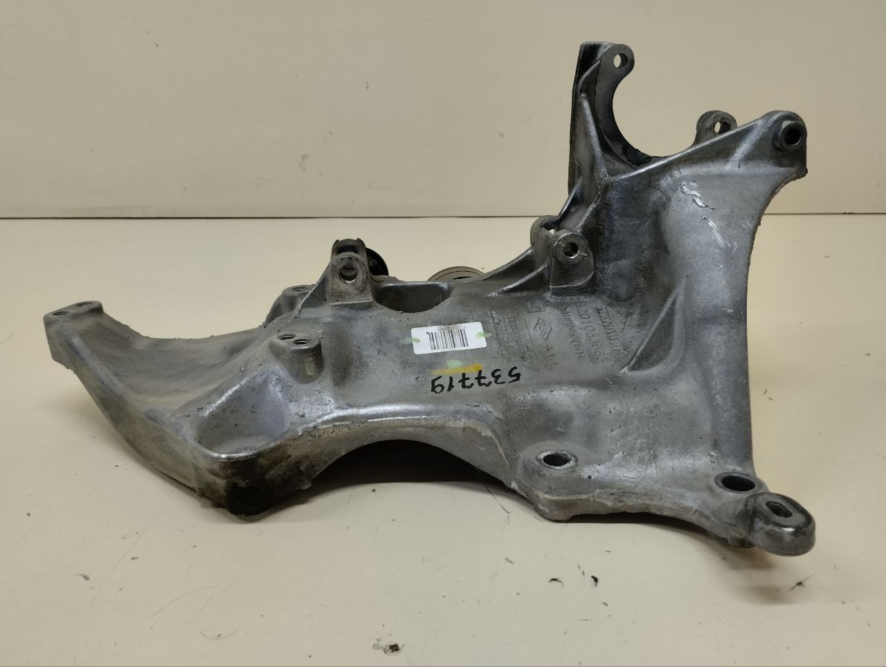 Кронштейн генератора Renault Duster (HSA, HSM) 2012>