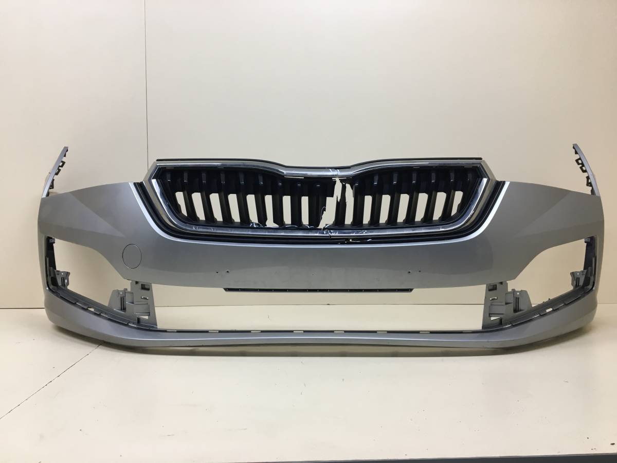 Бампер передний Skoda Rapid 2019>