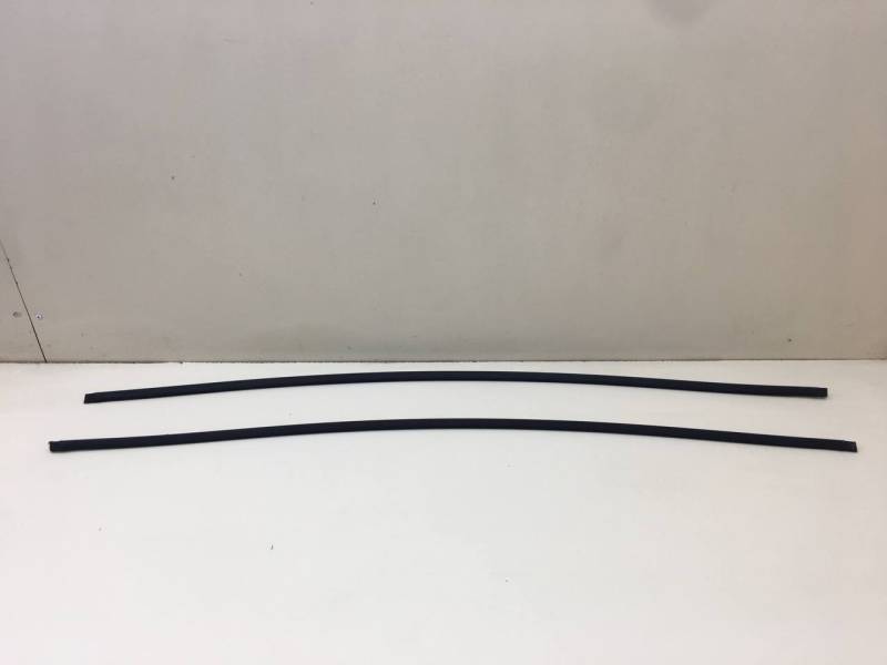 Молдинг Toyota Corolla E120 2001-2007 Молдинг Toyota Corolla E120 2001-2007