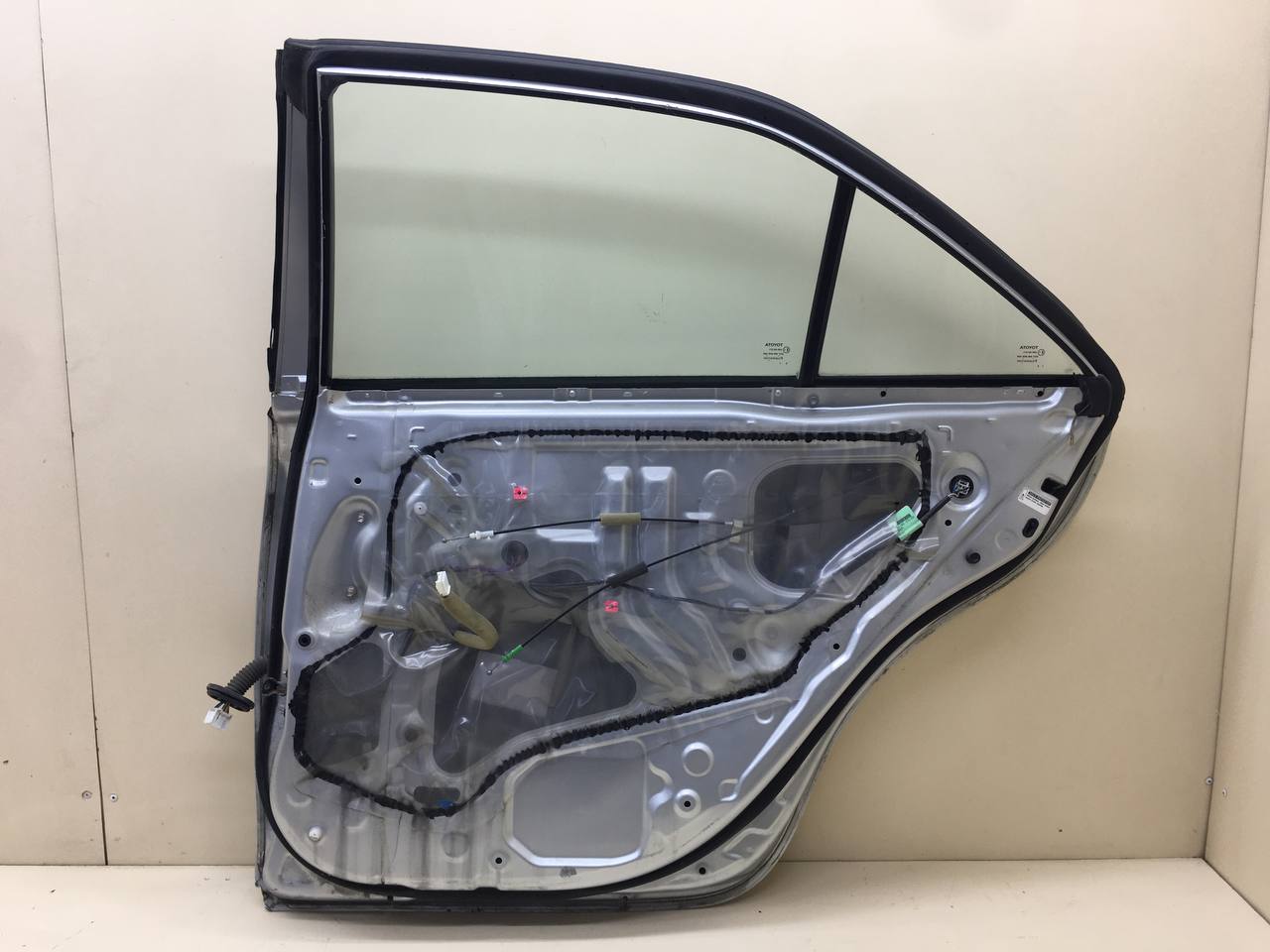 Дверь задняя правая Toyota Camry (XV40) 2006-2011 Дверь задняя правая Toyota Camry (XV40) 2006-2011