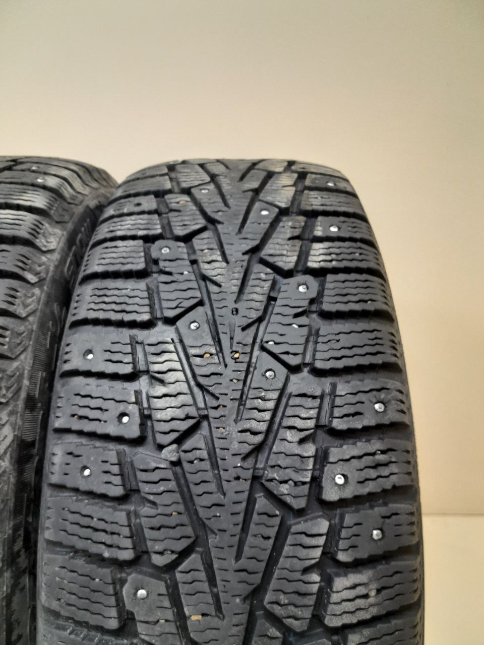 Шины R16 Зимние шипованные Cordiant Snow Cross 