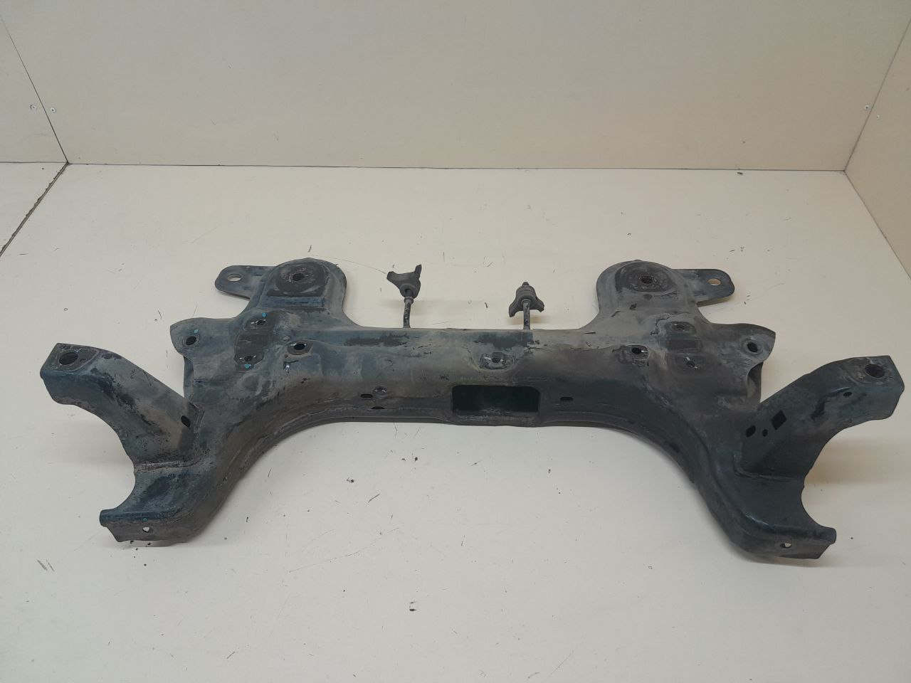 Балка подмоторная Chevrolet Cobalt (T250) 2011-2015 Балка подмоторная Chevrolet Cobalt (T250) 2011-2015