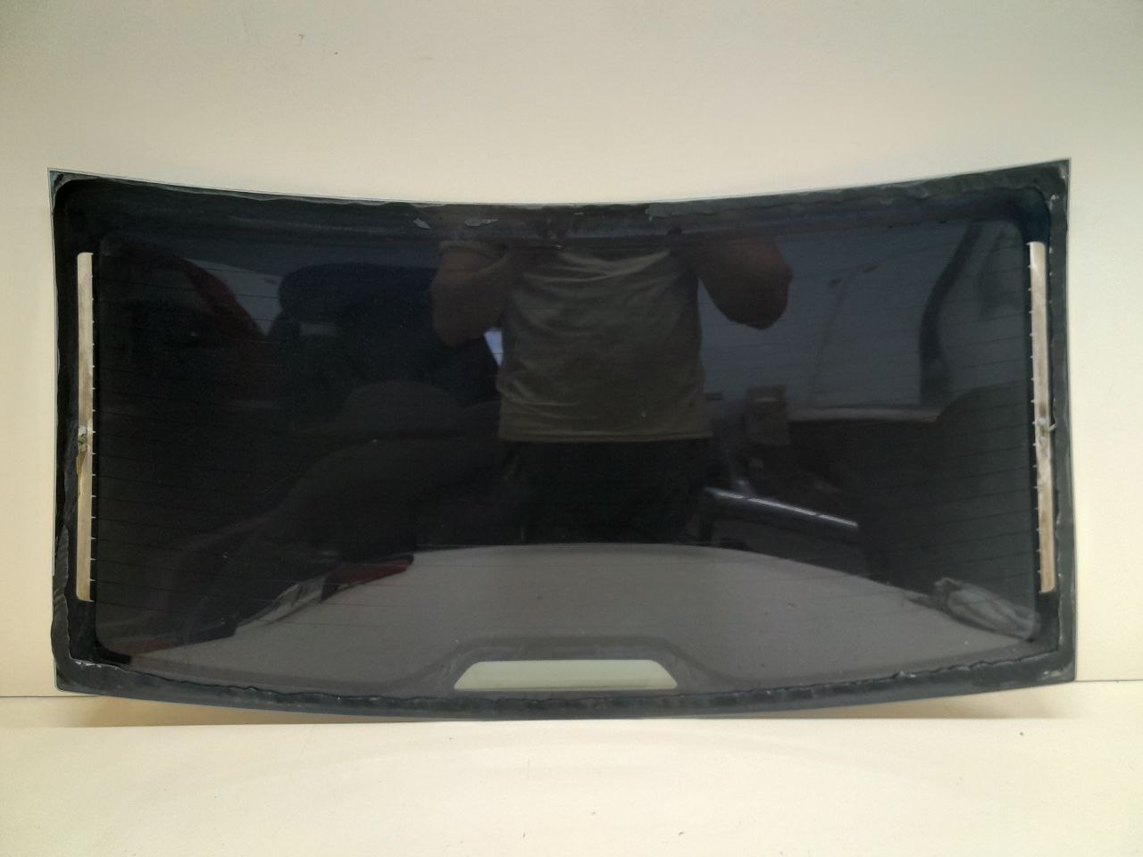 Стекло заднее Chevrolet Cobalt (T250) 2011-2015 Стекло заднее Chevrolet Cobalt (T250) 2011-2015