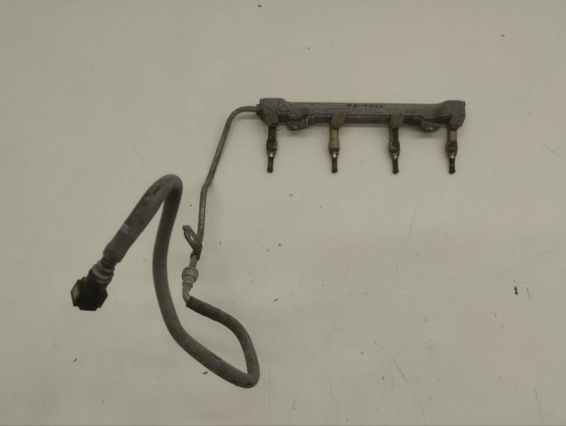 Рейка топливная (рампа) Toyota Auris (E150) 2006-2012