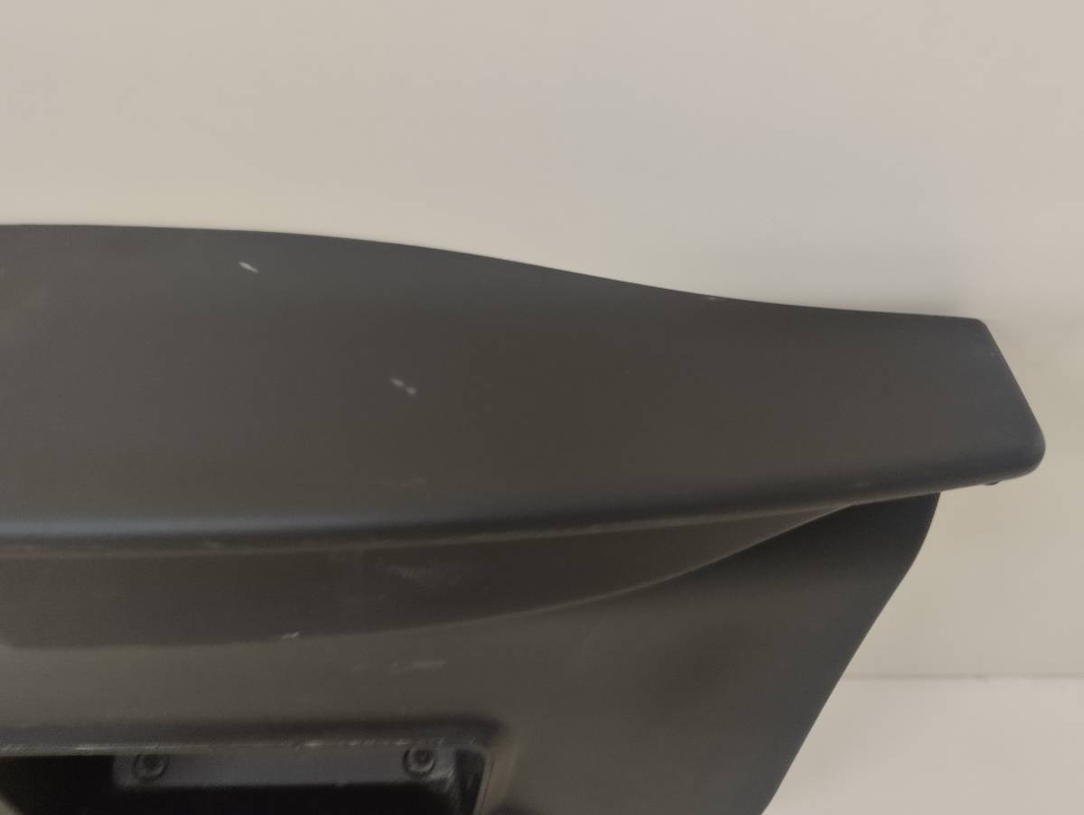 Обшивка двери багажника Nissan Terrano (D10) 2014> Обшивка двери багажника Nissan Terrano (D10) 2014>