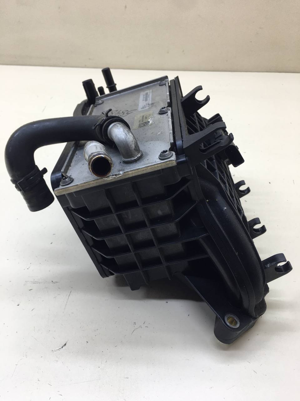 Коллектор впускной Volkswagen Jetta (A6) 2010-2019 Коллектор впускной Volkswagen Jetta (A6) 2010-2019